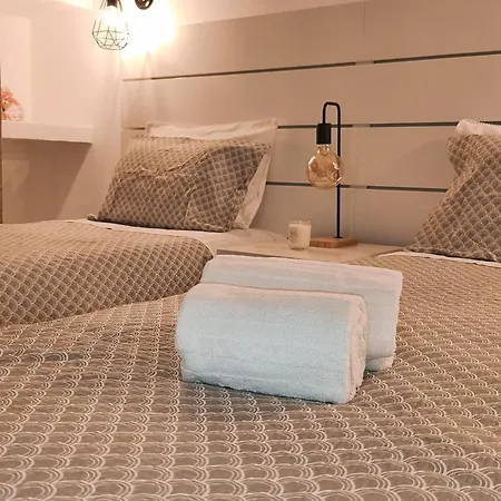 Jc House - T0 - Smart - By Bedzy